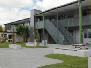 Mahurangi College
